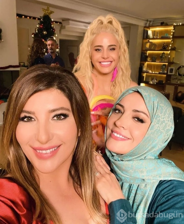 İrem Sak, başörtüsü taktı
