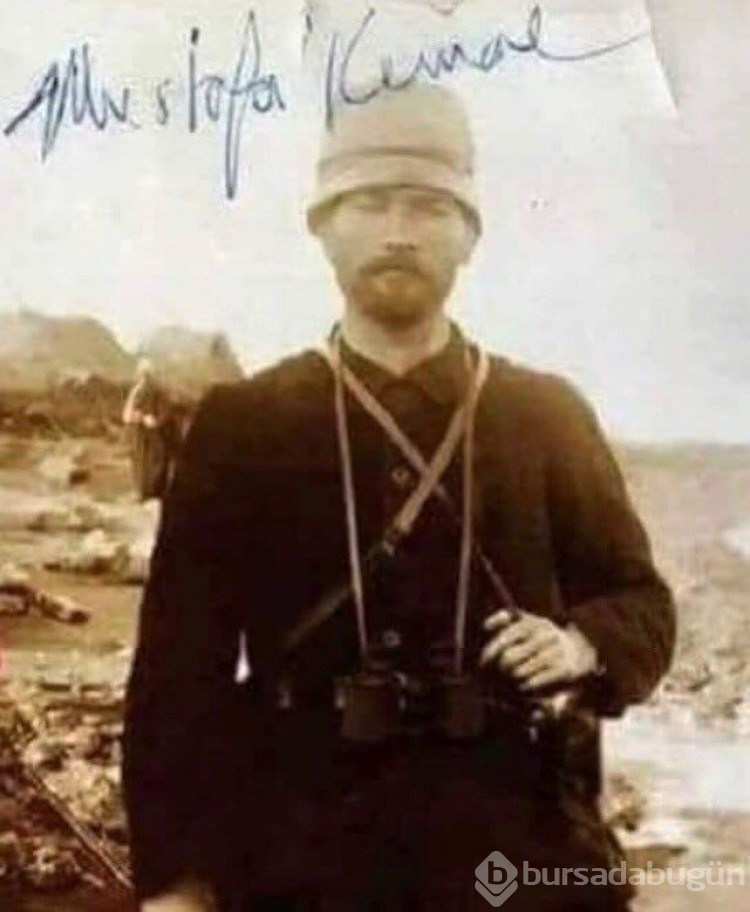 Atatürk'ün sol gözündeki savaş izi