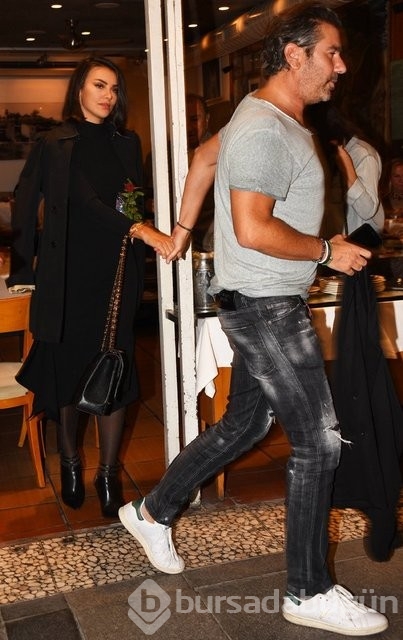 Tuvana Türkay aileye girdi!
