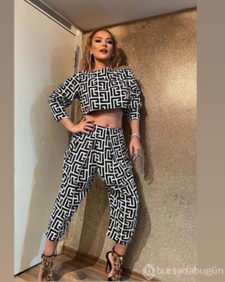 Demet Akalın'ın şıklığın bedeli dudak uçuklattı

