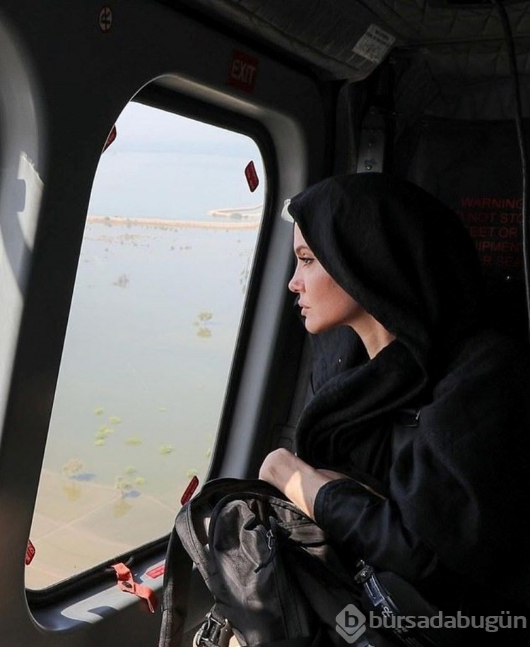 Angelina Jolie Pakistan'dan bildirdi