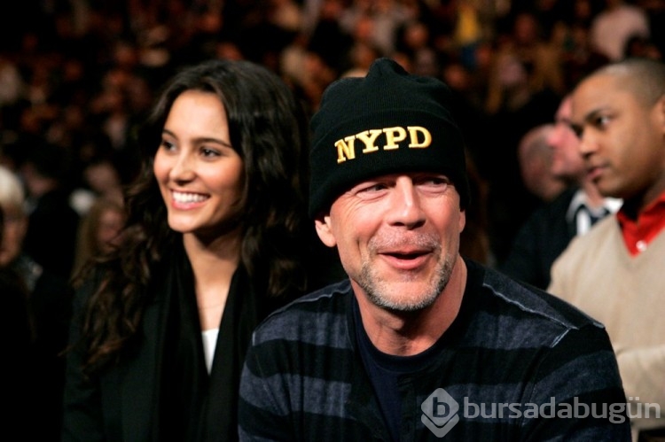 Bruce Willis 'Deepfake' ile dijital ikizinin kullanılmasına izin verdi