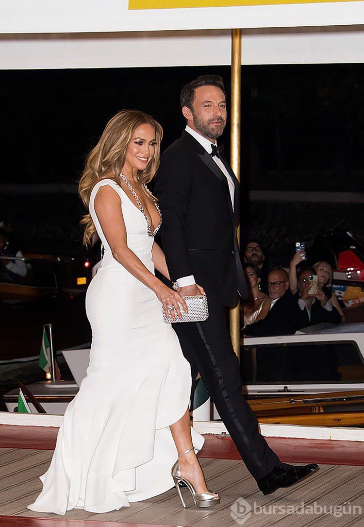 Jennifer Lopez ve Ben Affleck arasında neler oluyor?
