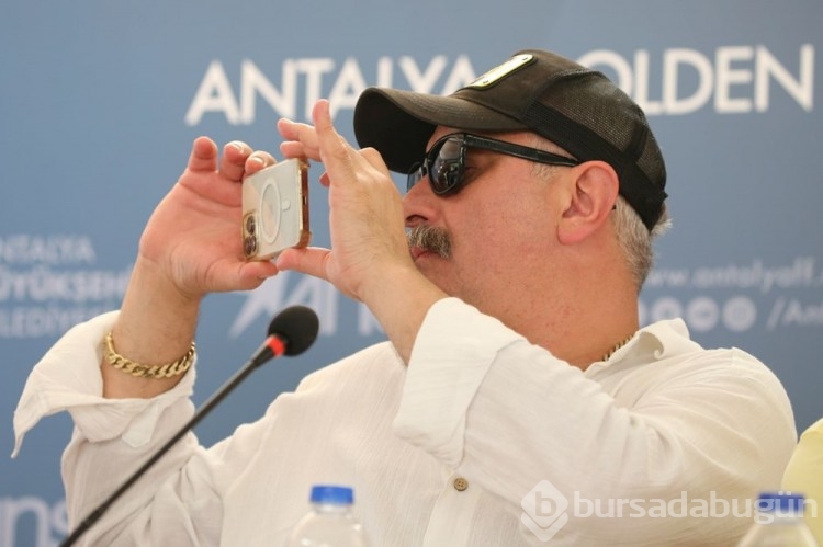 59. Antalya Altın Portakal Film Festivali'nde 'Bomboş' ve 'Kurak Günler' filmi izleyiciyle buluştu
