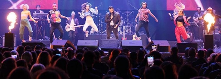 Gökhan Türkmen'den kalplere dokunan gece
