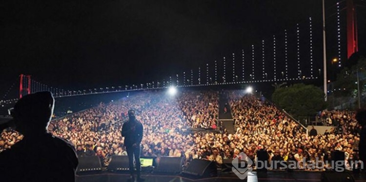 Gökhan Türkmen'den kalplere dokunan gece
