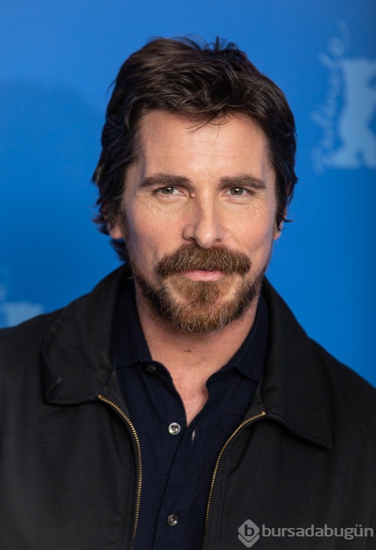 Christian Bale: Kariyerimi Leonardo DiCaprio'nun rolleri reddetmesine borçluyum!
