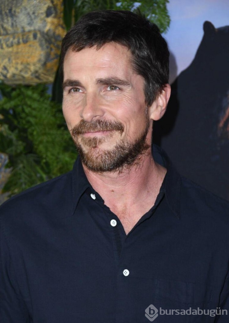 Christian Bale: Kariyerimi Leonardo DiCaprio'nun rolleri reddetmesine borçluyum!
