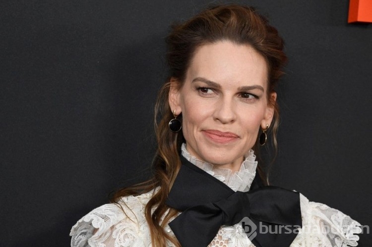 Oscar ödüllü oyuncu Hilary Swank ikiz bebek bekliyor