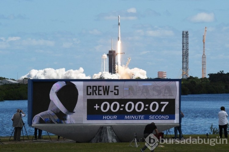 NASA ilk kadın Kızılderili astronotu uzaya gönderdi