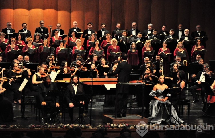 Bursa'da senfoni sezonuna muhteşem açılış