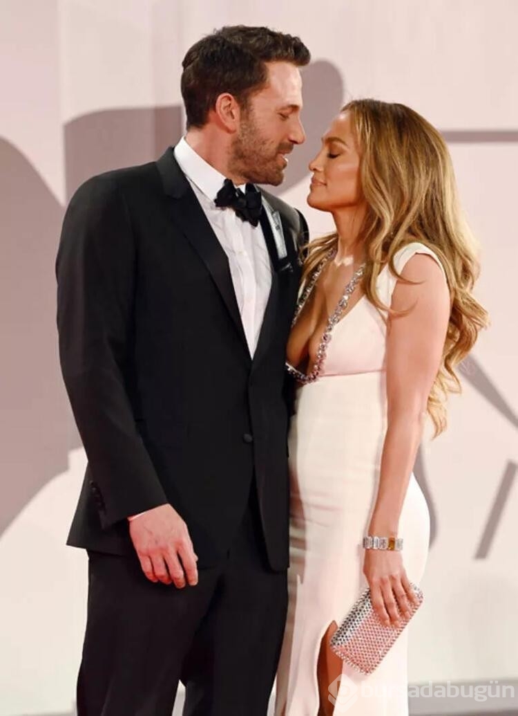 Jennifer Lopez Ben Affleck'i bir türlü affedemiyor