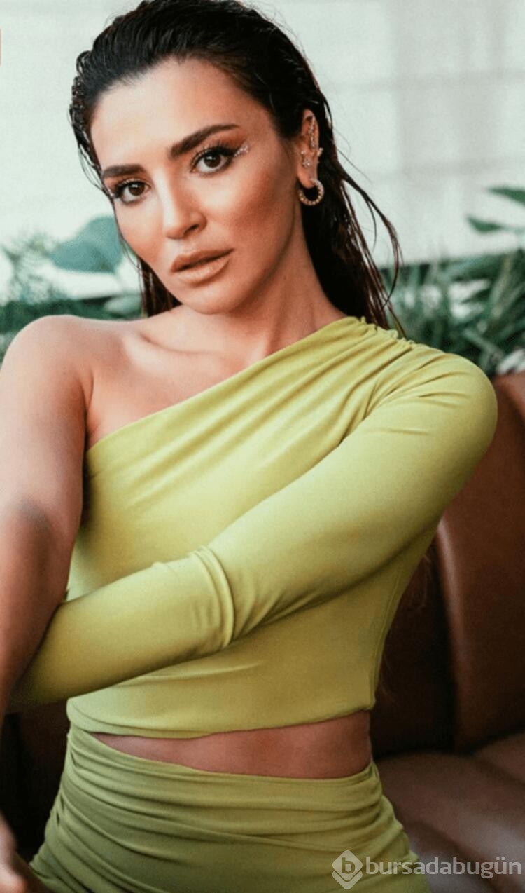 Zehra Yılmaz: Estetiğe evet eleştiriye hayır
