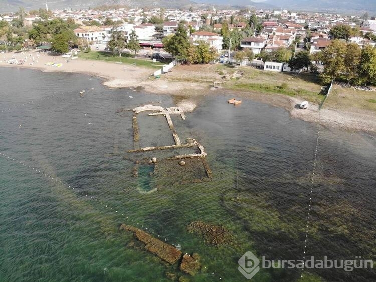 2 bin yıllık tarihi bazilika resmen su üzerine çıktı

