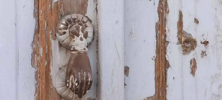 Muğla'nın kapı tokmakları yok oluyor
