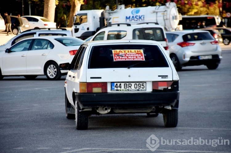 Otomobilini cep telefonu ile takas etti