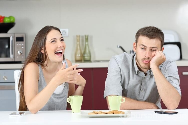 İlişkilerin bitmesine sebep oluyor! Herkes bu hatayı yapıyor