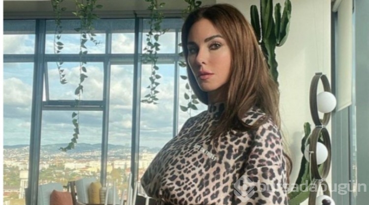 Defne Samyeli'nin leoparlı ev tarzı dikkat çekti