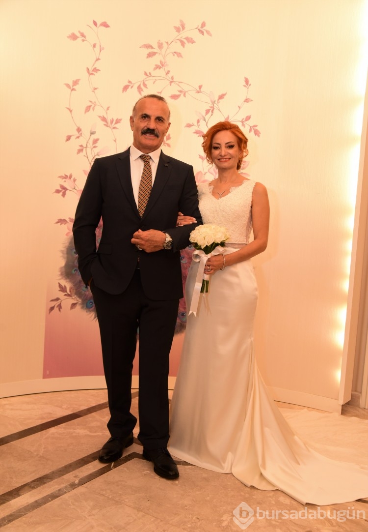 Zeynep Babürşah ile Mehmet Karasülük'den en anlamlı 'evet'
