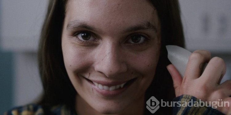 Gülümse (Smile) filmi dünya çapında 100 milyon dolarlık hasılat barajını geçti
