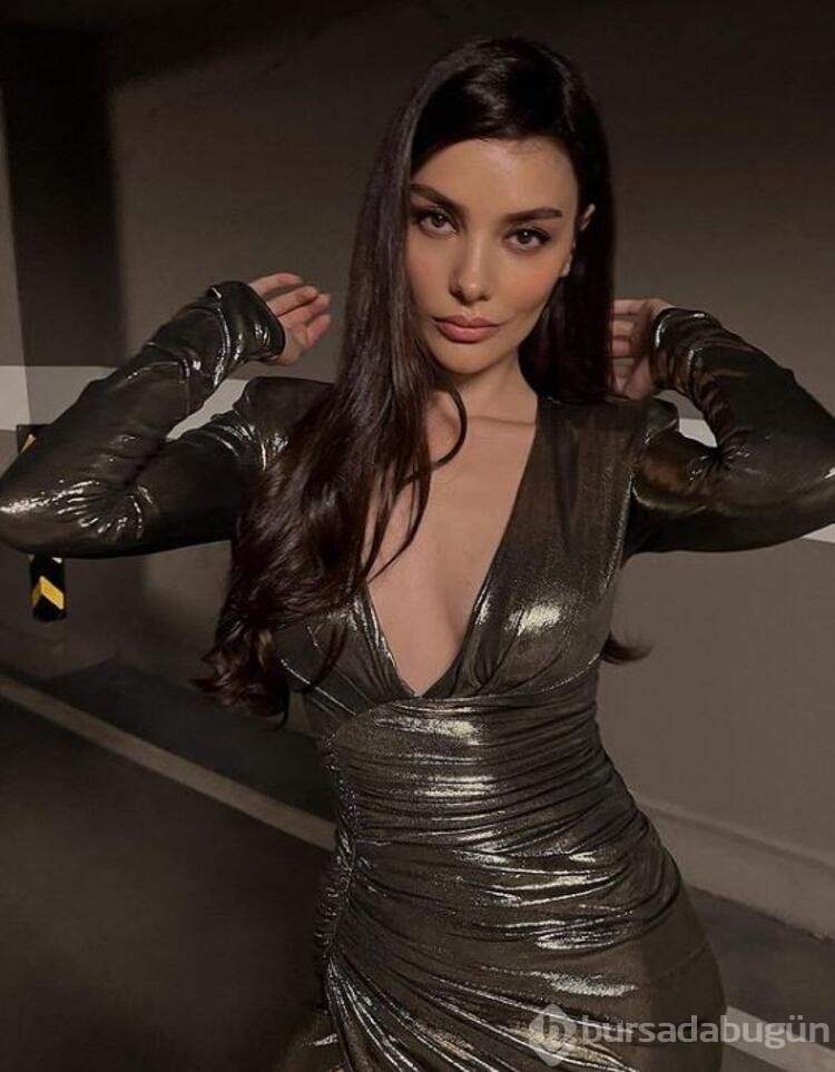 Makyajsız görüntülenen Hazal Filiz Küçükköse gündem oldu
