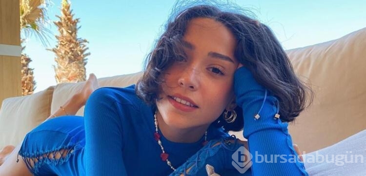 Zeynep Bastık, 70 bin kişiye konser verdi
