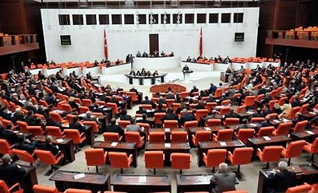 "Sosyal Medya Yasası" TBMM'de kabul edildi!