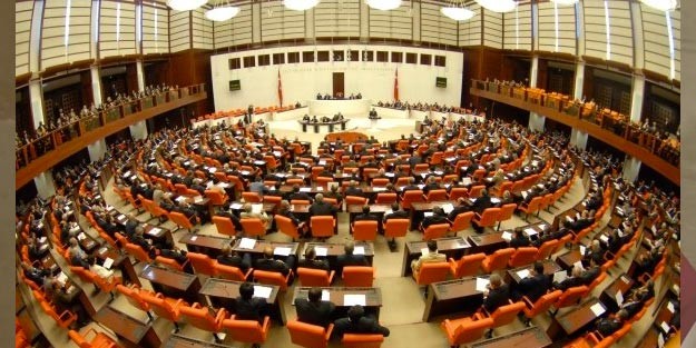 "Sosyal Medya Yasası" TBMM'de kabul edildi!