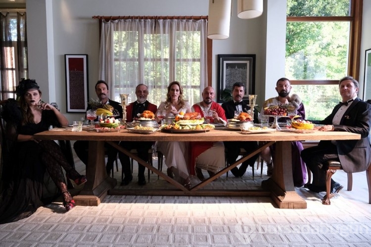 Çakallarla Dans 6'dan yeni fotoğraflar: 2 Aralık'ta vizyonda
