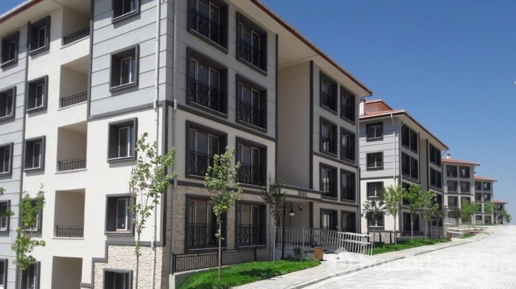 TOKİ arsası için kat ve süre şartı!