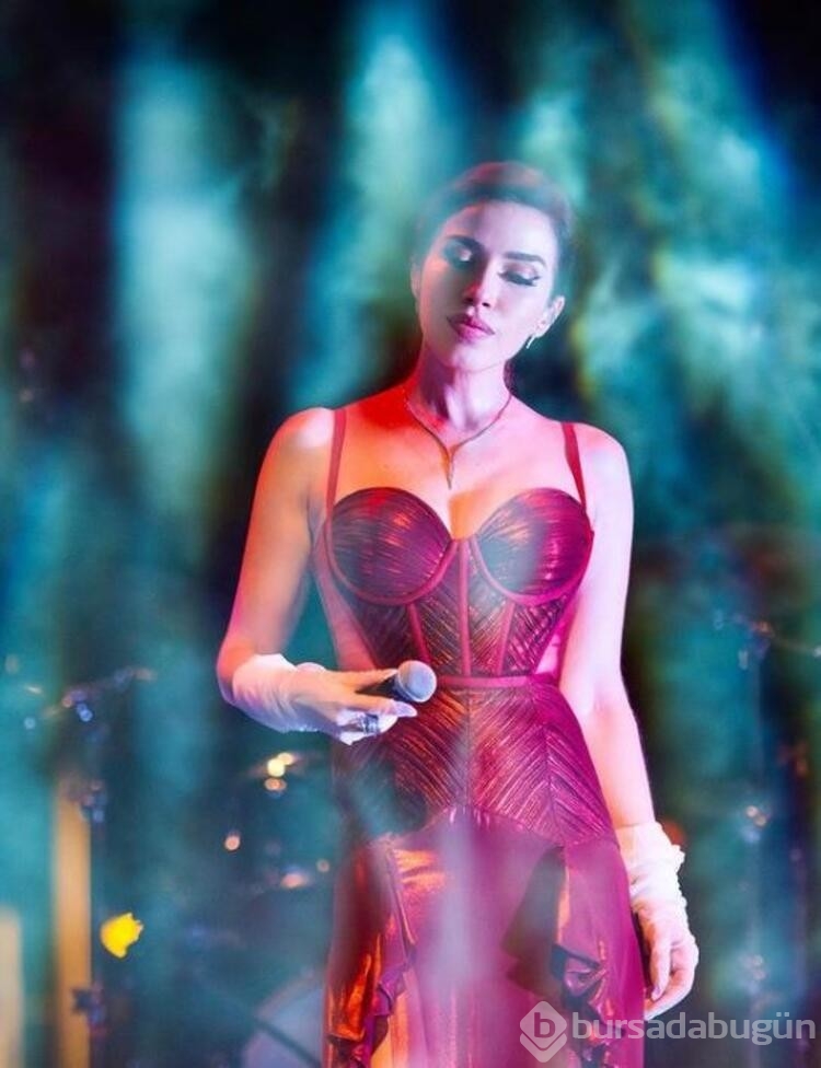 Burcu Güneş'e mahkemeden kötü haber
