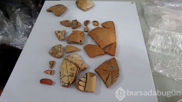 Hititlere ait saray ve tapınak kalıntıları gün yüzüne çıkarılıyor