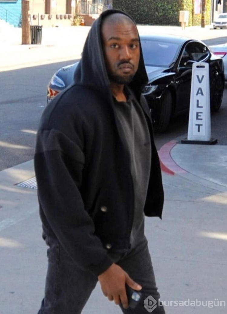 Kanye West, sosyal medya platformu Parler'ı satın alacak!
