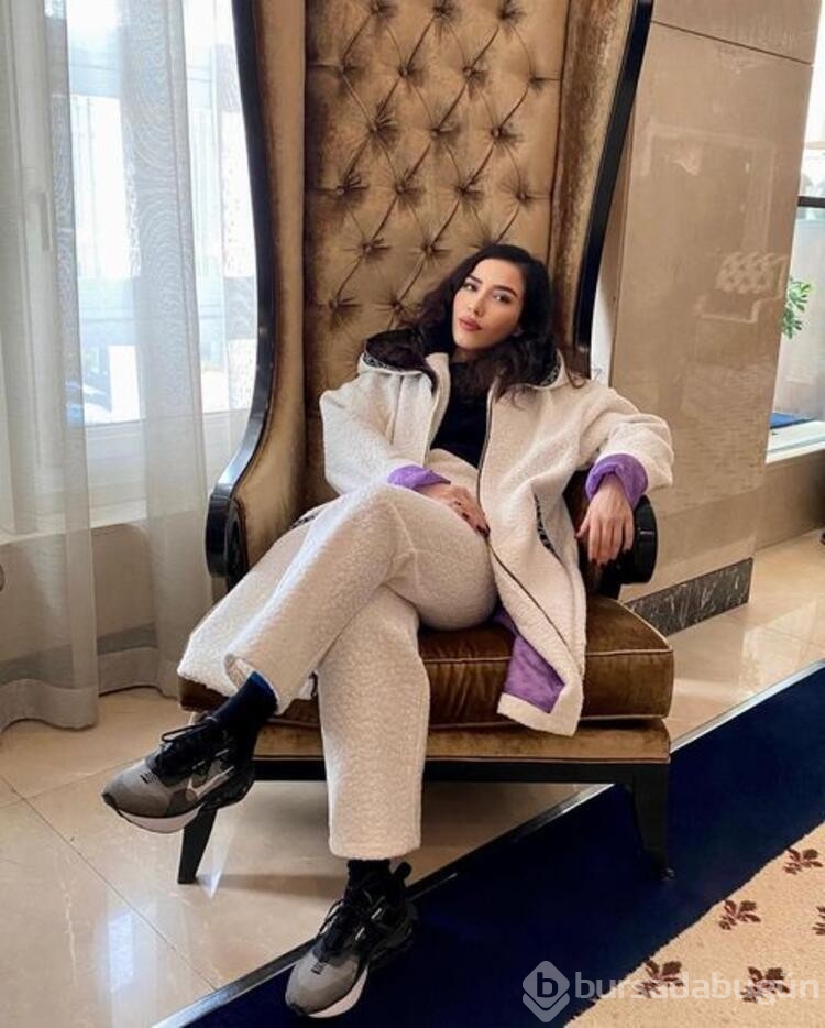 Burcu Güneş'in üvey annesine açtığı tapu davasında karar
