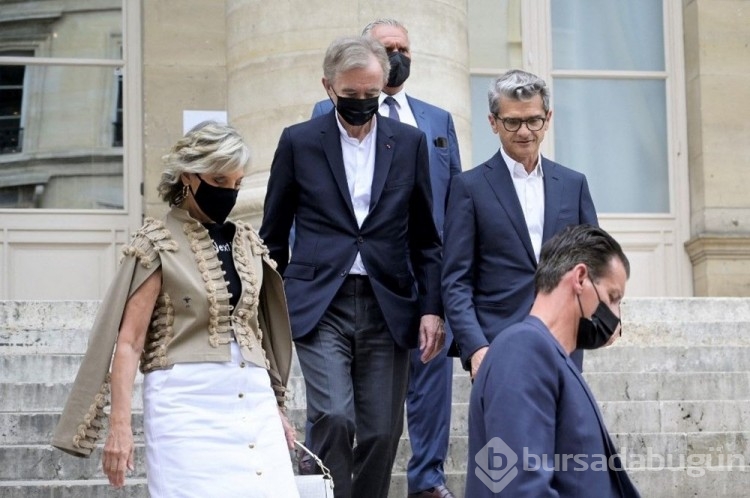 Dünyanın en zengin üçüncü insanı Bernard Arnault takip edilmemek için özel jetini sattı