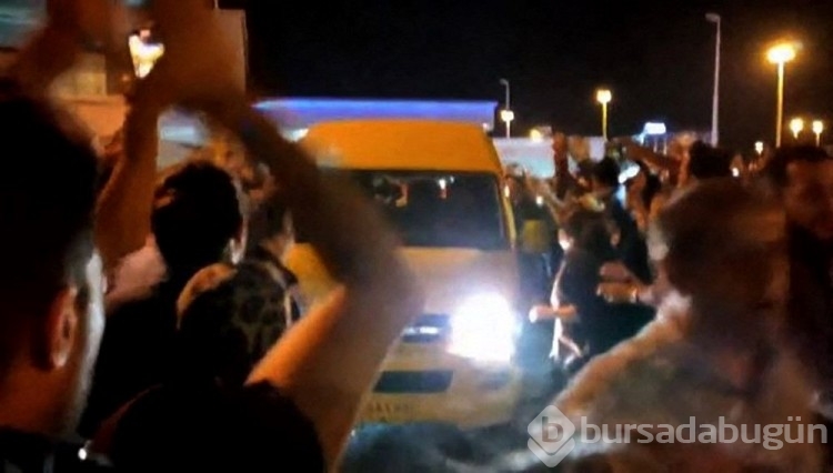 Güney Kore'deki müsabakaya başörtüsüz katılan Elnaz Rekabi İran'a döndü
