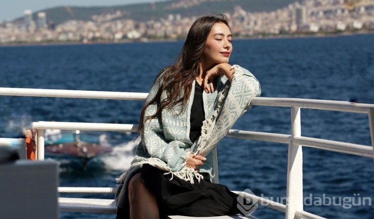 Neslihan Atagül'ün canlandırdığı Gecenin Ucunda dizisindeki Macide'nin stilleri
