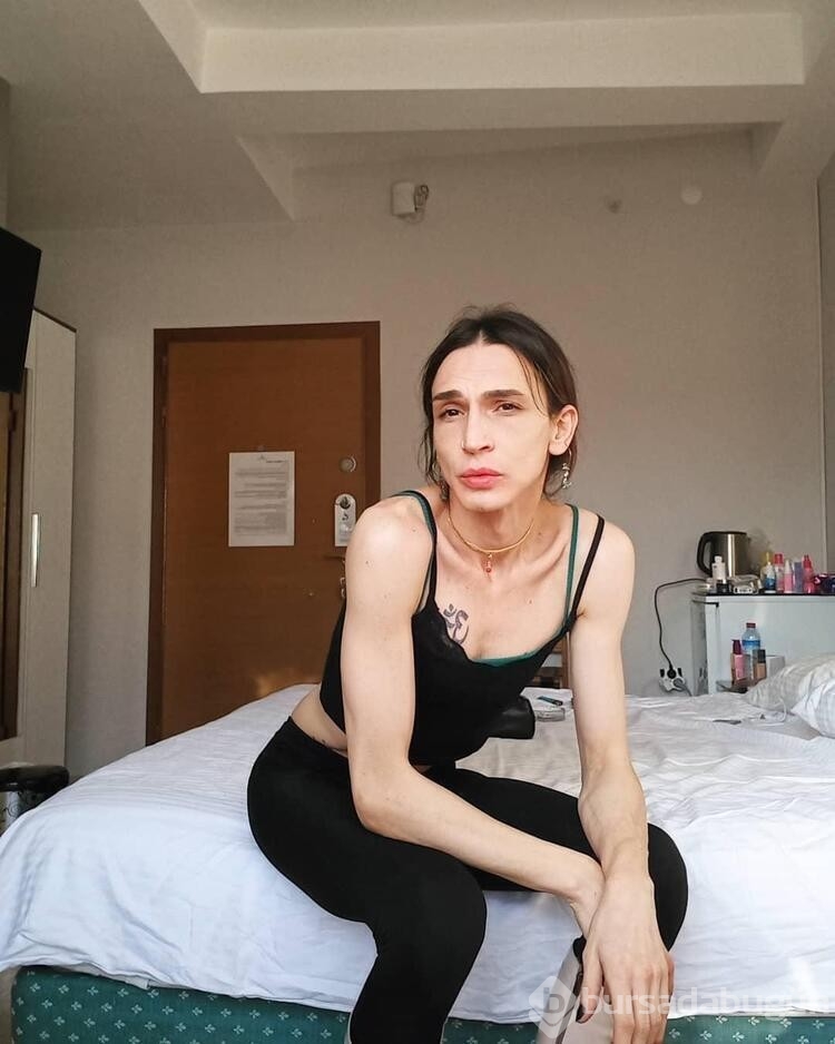 Göğüs estetiği olan Çukur'un Timsah Celil'i son pozlarıyla gündem oldu
