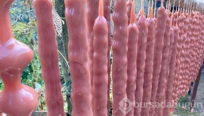 Arhavi'de kadınlar imece usulü köme pestil yapımına başladı
