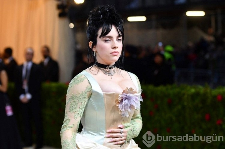 Billie Eilish'in yeni sevgilisiyle arasındaki yaş farkı tepki çekti
