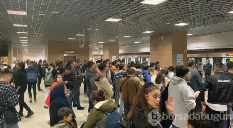 Marmaray'ın Yenikapı istasyonunda intihar etti

