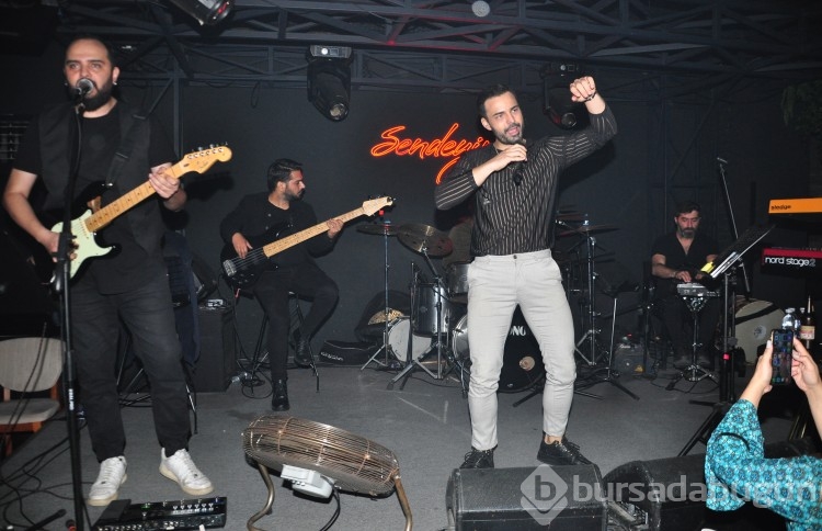 Sendeyim Pub'da müzik ve eğlence dolu gece
