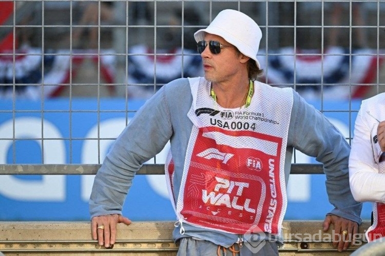 Brad Pitt'ten canlı yayında Formula 1 muhabirine kötü muamele