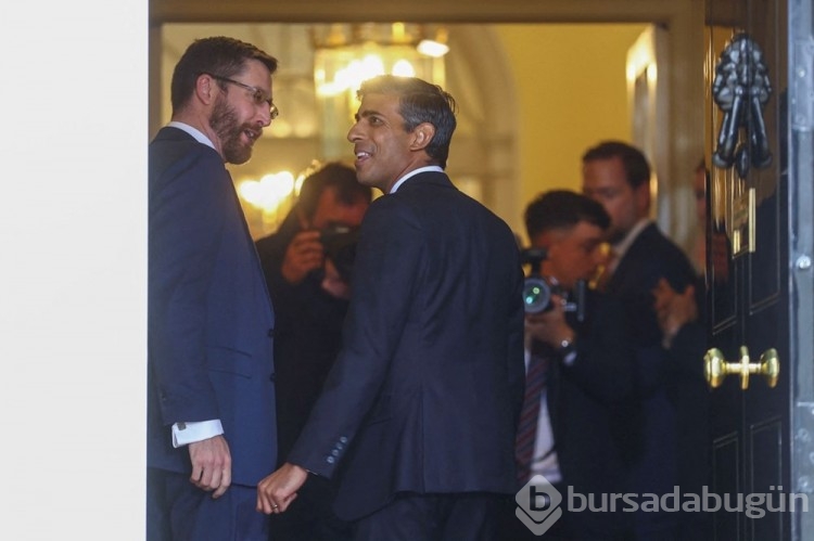 Riski Sunak'ın İngitere Kralı 3. Charles'tan daha zengin olan eşi Akshata Murty kimdir?