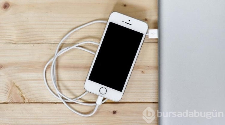 iPhone'lar için flaş karar
