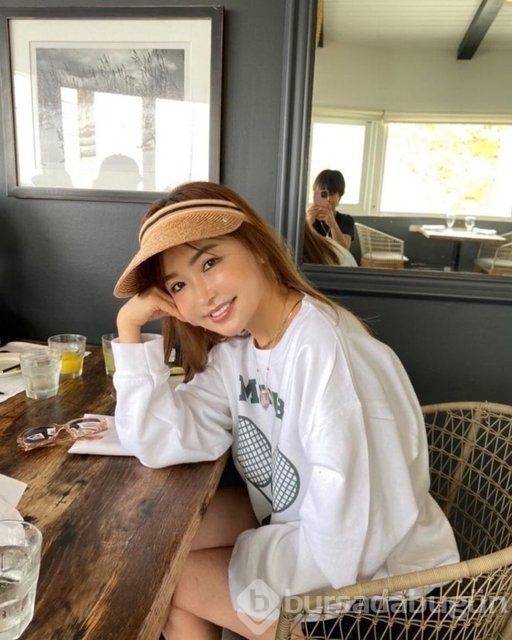 Japon model Risa Hirako gençliğin sırrını buldu