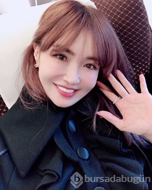 Japon model Risa Hirako gençliğin sırrını buldu