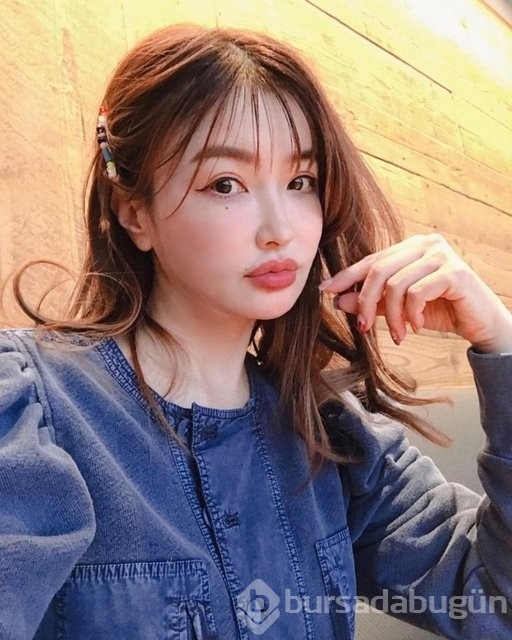 Japon model Risa Hirako gençliğin sırrını buldu