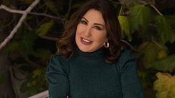 Nükhet Duru: Tayt olayına bir dur deyin artık
