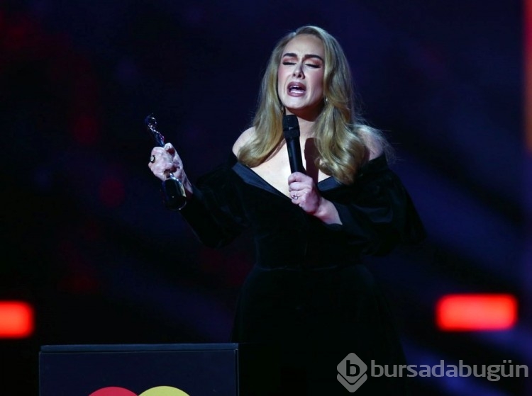 Yıldız şarkıcı Adele hayalini gerçekleştiriyor
